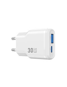 30 W Ultra-Compact GaN PD Charger with USB-A and USB-C Essen