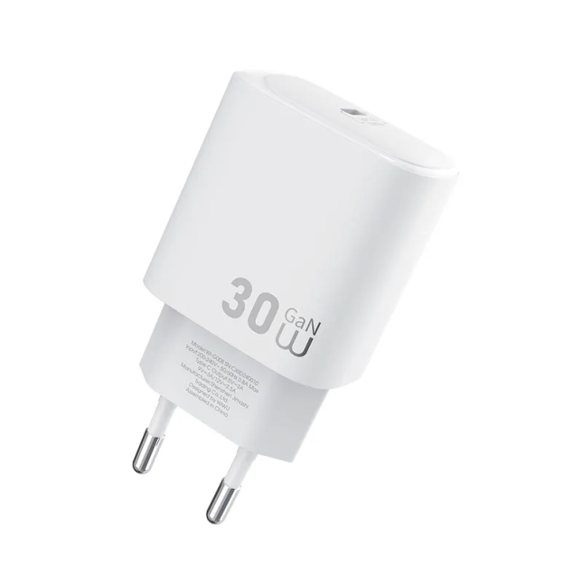 30 W GaN PD USB-C Charger Essen