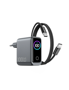Cargador USB-A + 2 USB-C de 100 W con pantalla digital y cable USB-C a USB-C Voyager (Gris espacial)