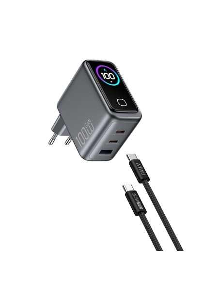 Cargador USB-A + 2 USB-C de 100 W con pantalla digital y cable USB-C a USB-C Voyager (Gris espacial)