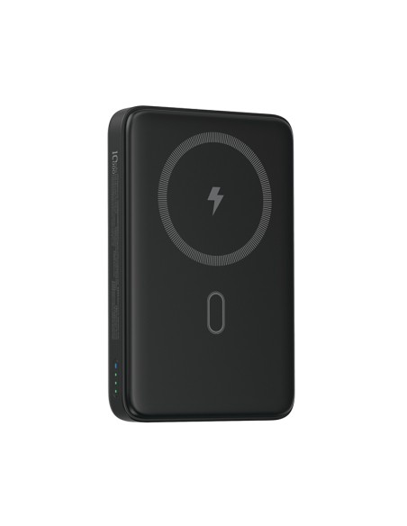 20W 10,000 mAh Magnetic Power Bank with Integrated Stand Black